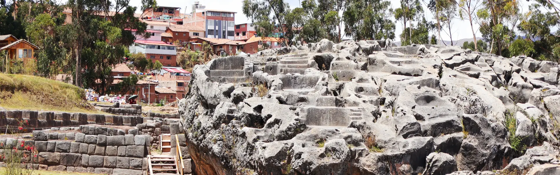 Centro Arqueológico de Qenqo | Trekero
