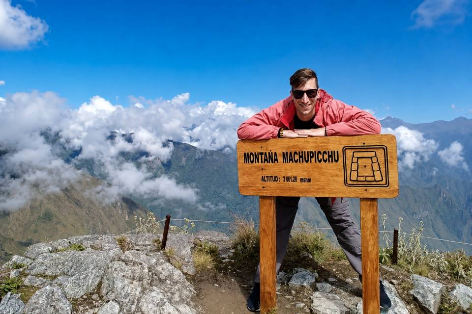 Cima de la Montaña Machu Picchu | Trekero