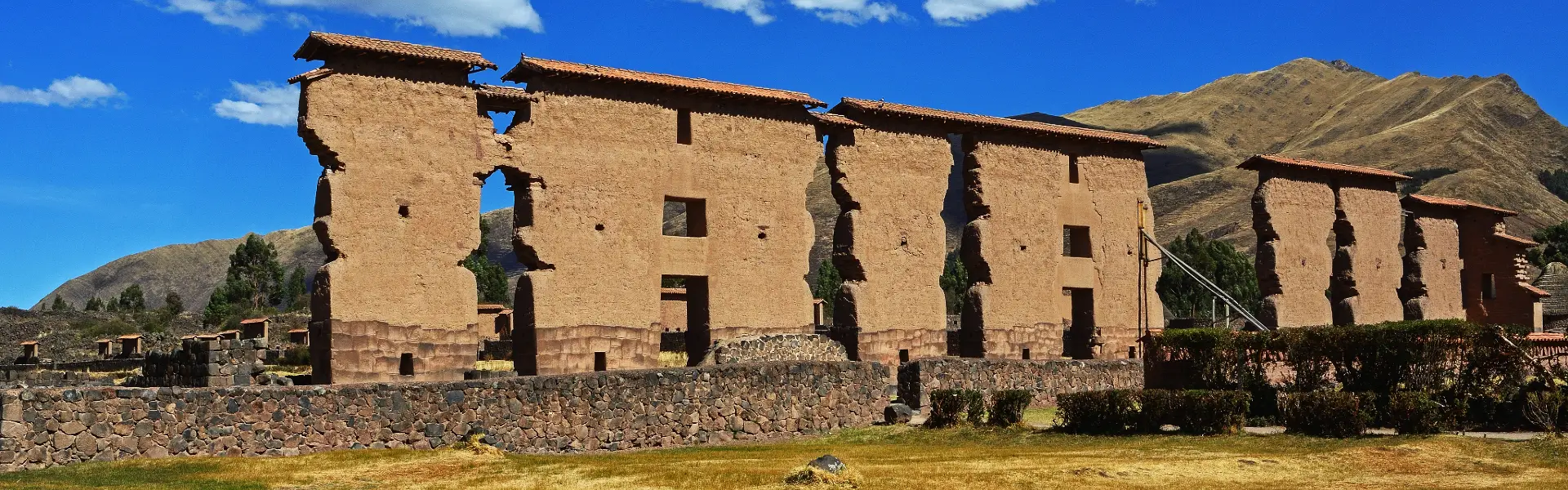 Templo de Wiracocha en Raqchi | Trekero