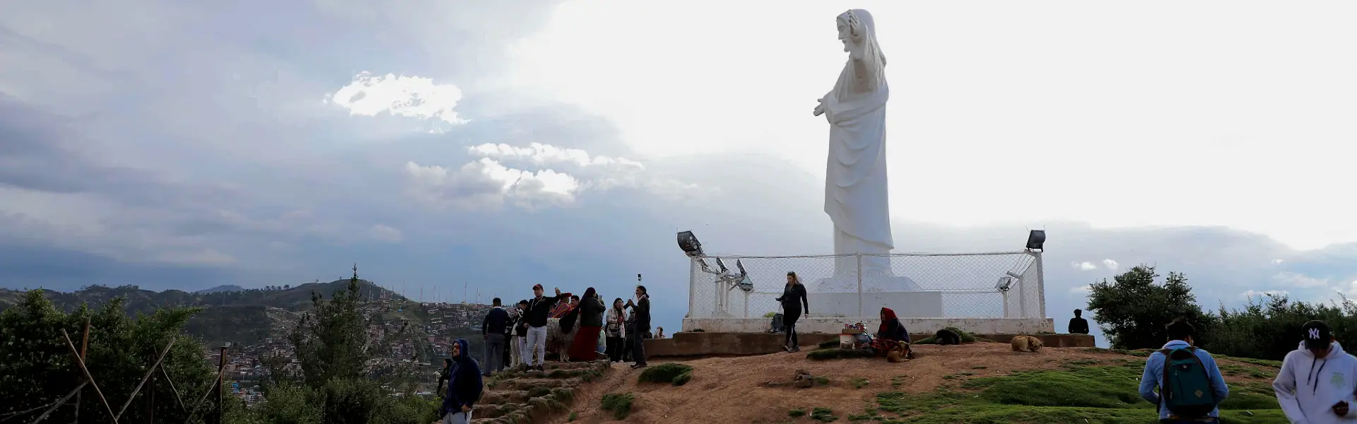 Mirador del Cristo Blanco en Cusco | Trekero