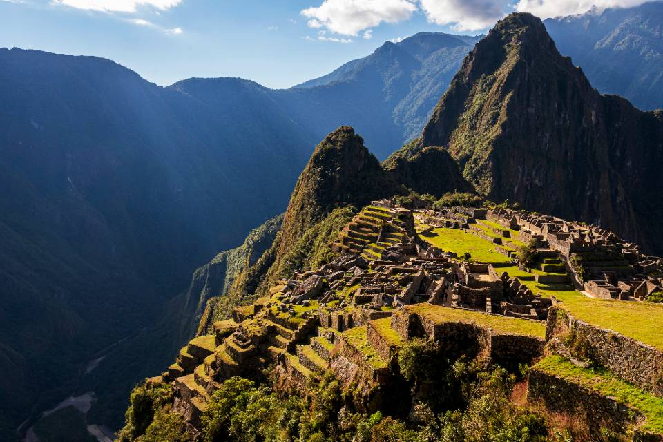 Vista de Huchuy Picchu y Huayna Picchu | Trekero