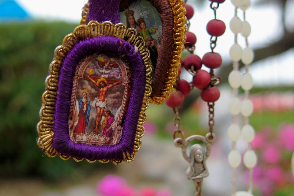 Escapulario del Señor de los Milagros | Trekero