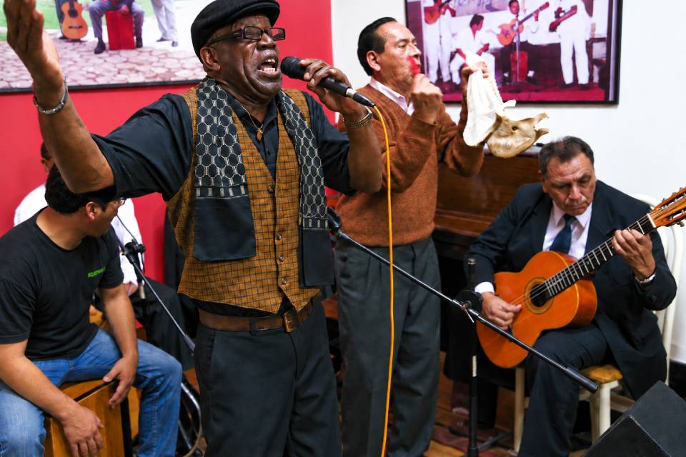 Conjunto de música criolla peruana en vivo | Trekero