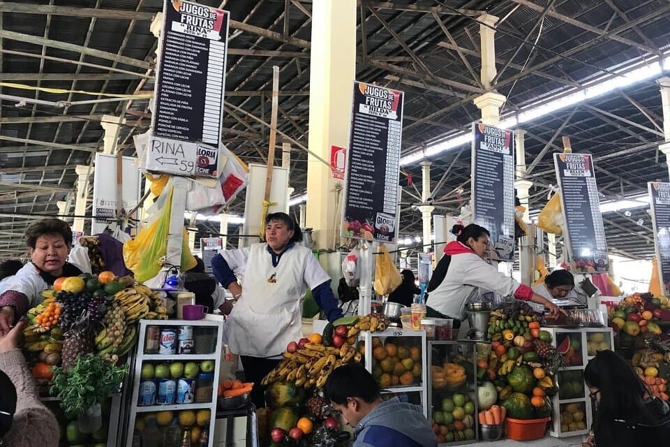 Puestos de jugos del mercado San Pedro