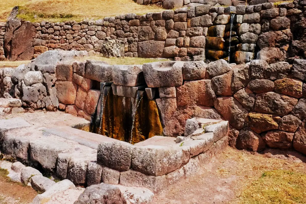 Baños del Inca en Tambomachay | Trekero