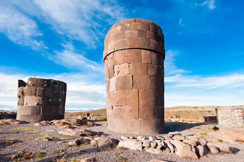 Chullpas de Sillustani