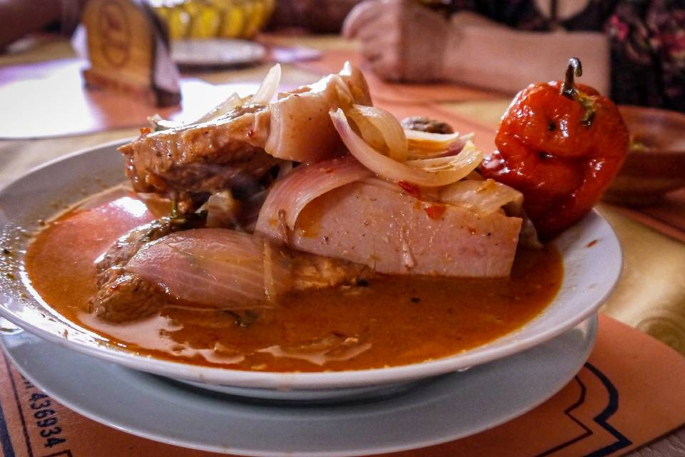 Adobo cusqueño, especialidad de la comida peruana