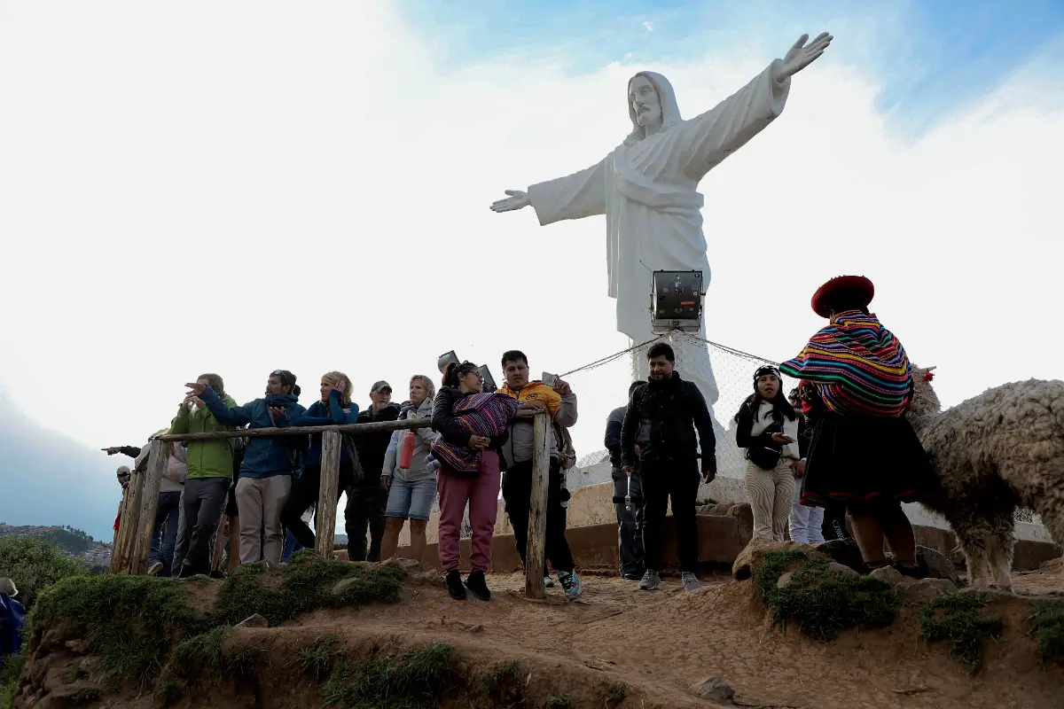 Monumento del Cristo Blanco de Cusco | Trekero