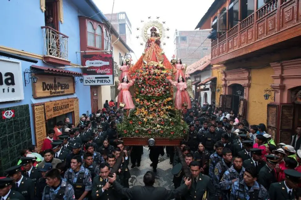 Devoción y procesión de la Virgen de la Candelaria