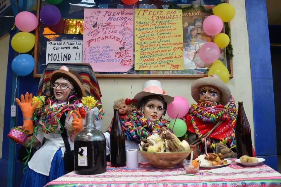 Dia de las comadres en el carnaval en Cusco