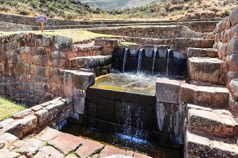 Fuente ceremonial de agua