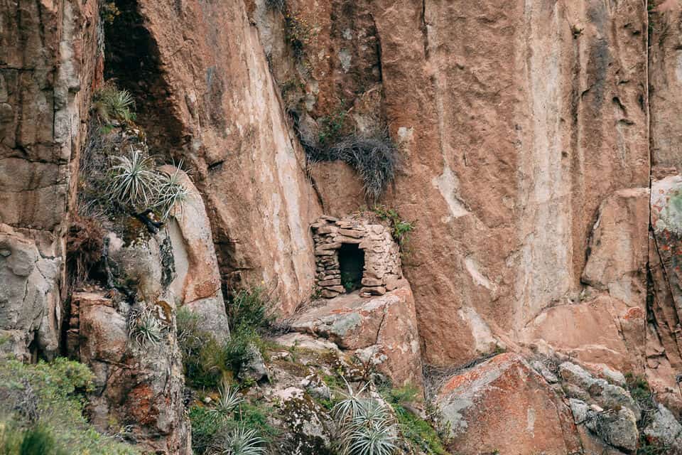 Inca tombs, Inca Trail