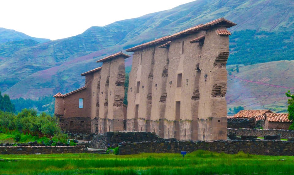 Raqchi archaeological site - Cusco