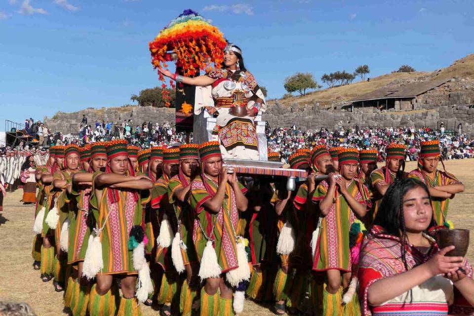 Inti Raymi - Traje típico