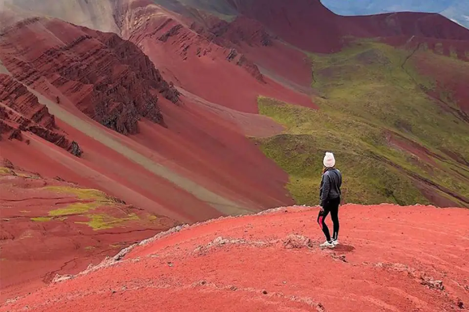 La montaña roja