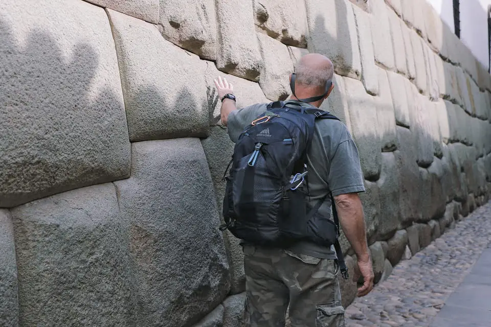  La piedra de los 12 ángulos 