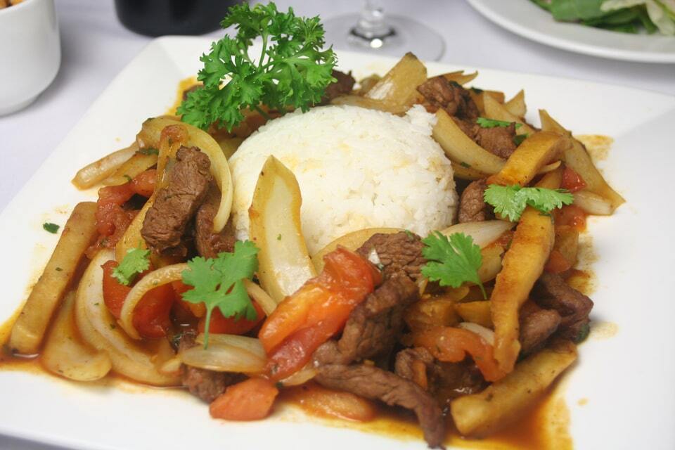 Lomo saltado