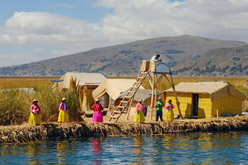 Los pobladores de los Uros