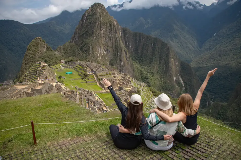 entradas a Machu Picchu - vista clásica de la ciudadela inca
