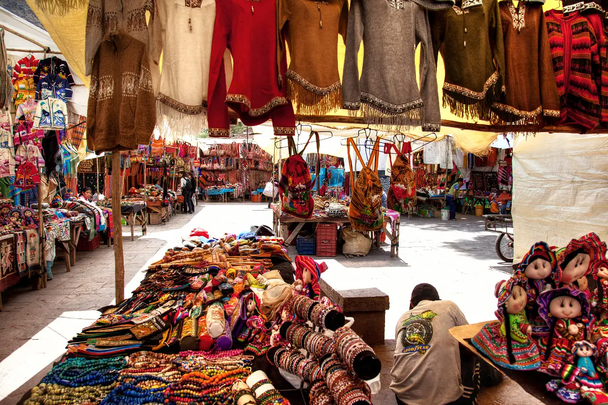 Mercado artesanal de Pisac | Trekero