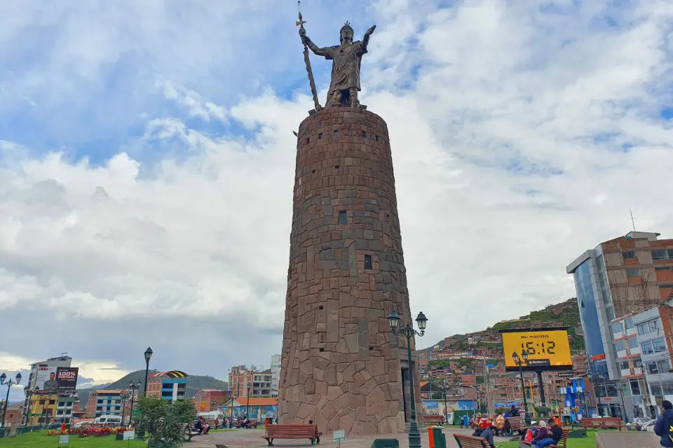 Monumento Inca Pachacútec