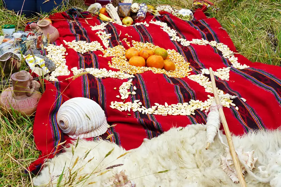 Chakana utilizada en ofrenda a la Pachamama | Trekero