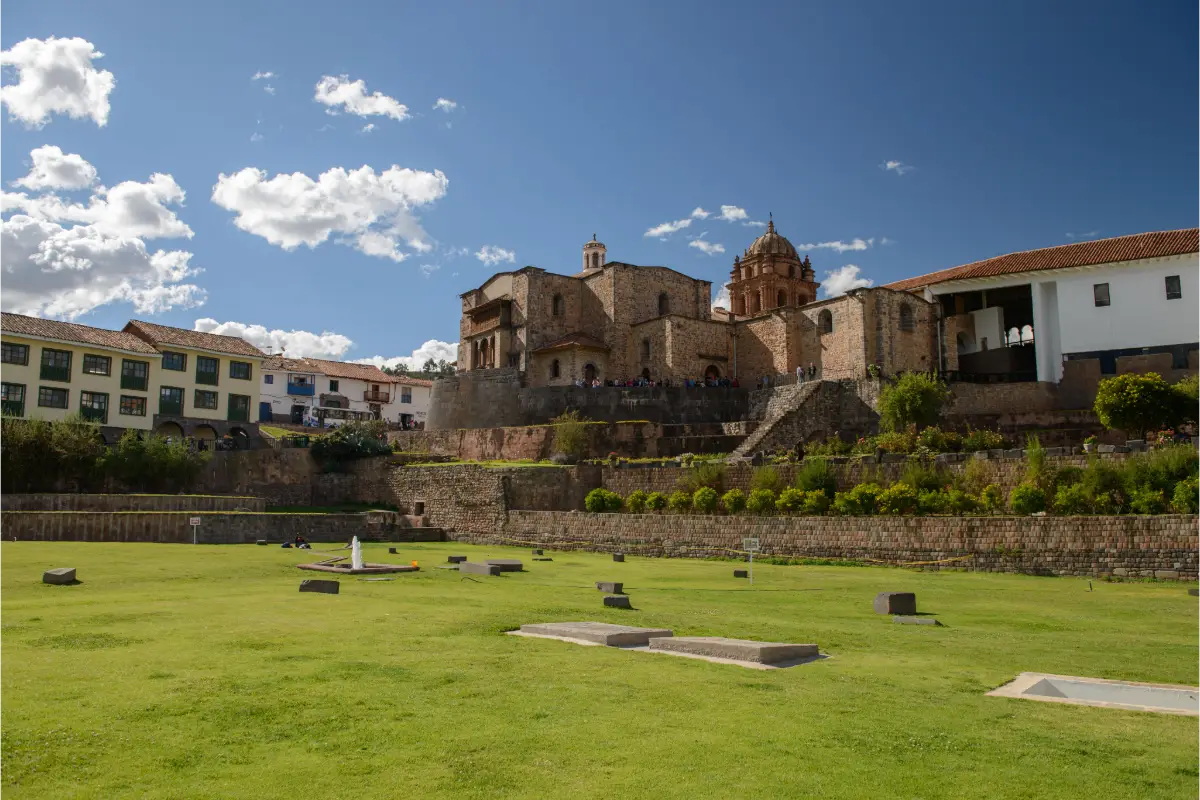  Qoricancha, el Templo del Sol en Cusco | Trekero