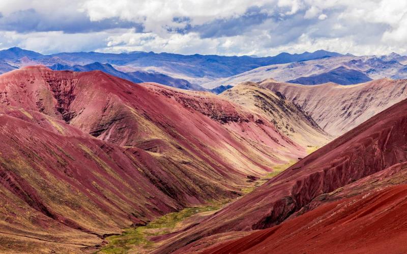 Quebradas y laderas del Valle Rojo | Trekero