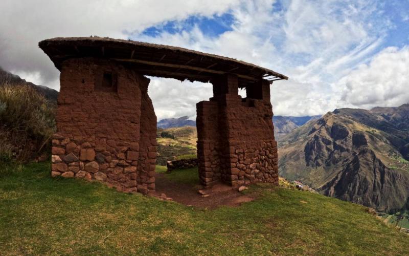 Kallankas de Huchuy Qosqo | Trekero