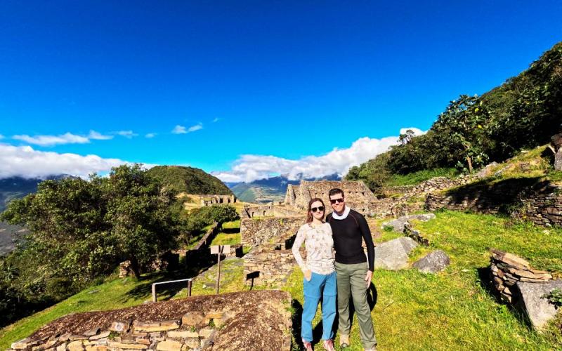 Sectores arqueológicos de Choquequirao bajo cielo despejado | Trekero