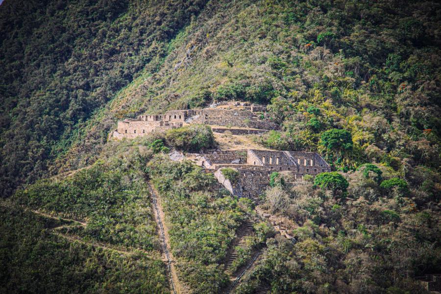 Choquequirao Trek to Machu Picchu