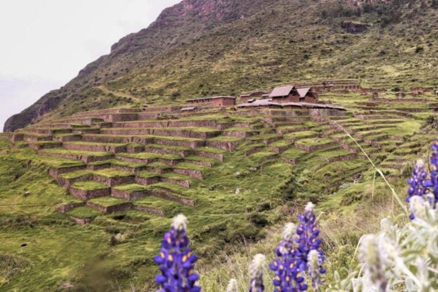 Huchuy Qosqo trek to Machu Picchu 3 days