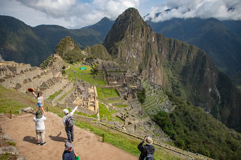 viaje a Machu Picchu desde Cusco con tour guiado