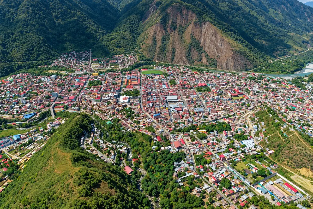 Vista panorámica de Quillabamba | Trekero