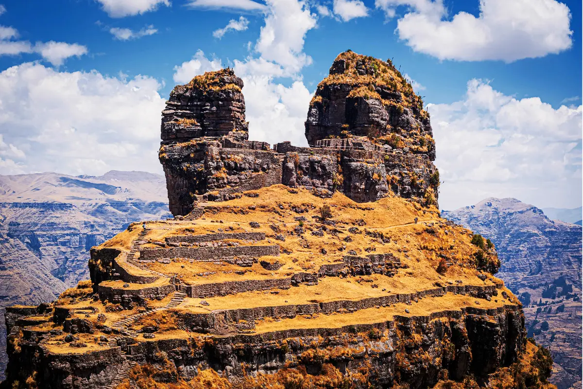 Waqrapukara, fortaleza de cuernos en Cusco | Trekero
